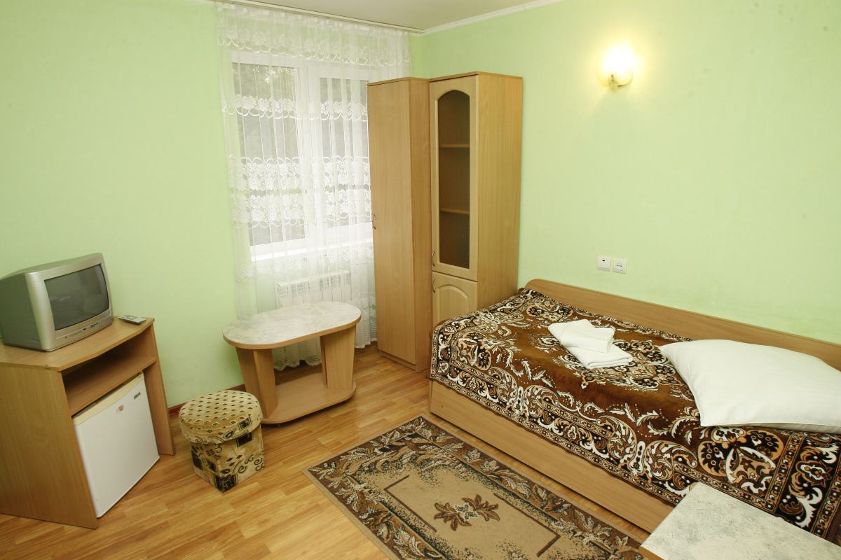 Економ Single