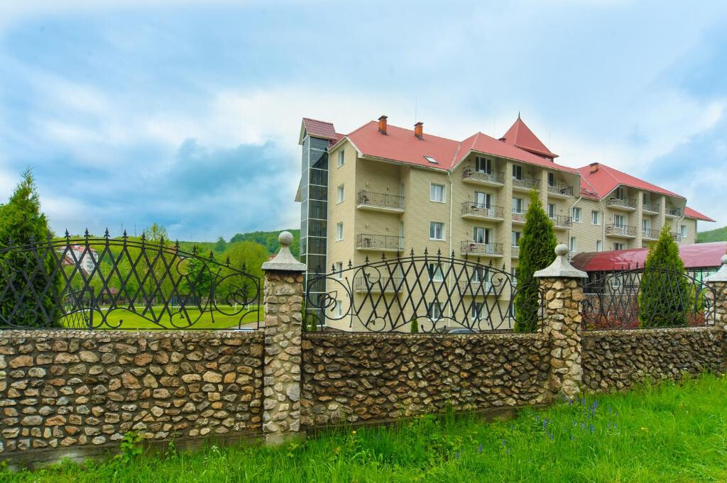 Готель «VitaPark Поляна»
