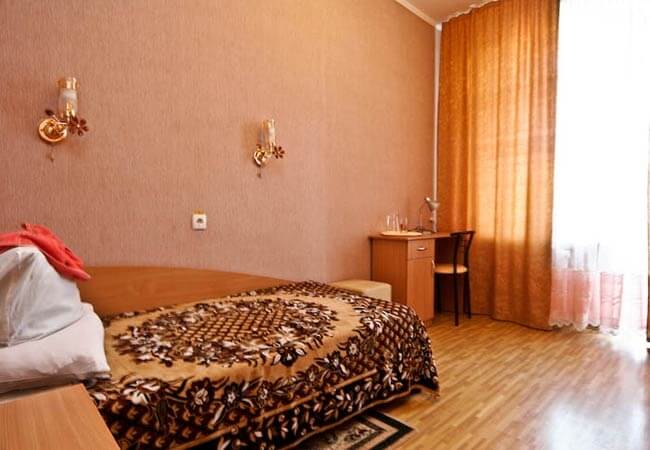 Двомісний стандарт