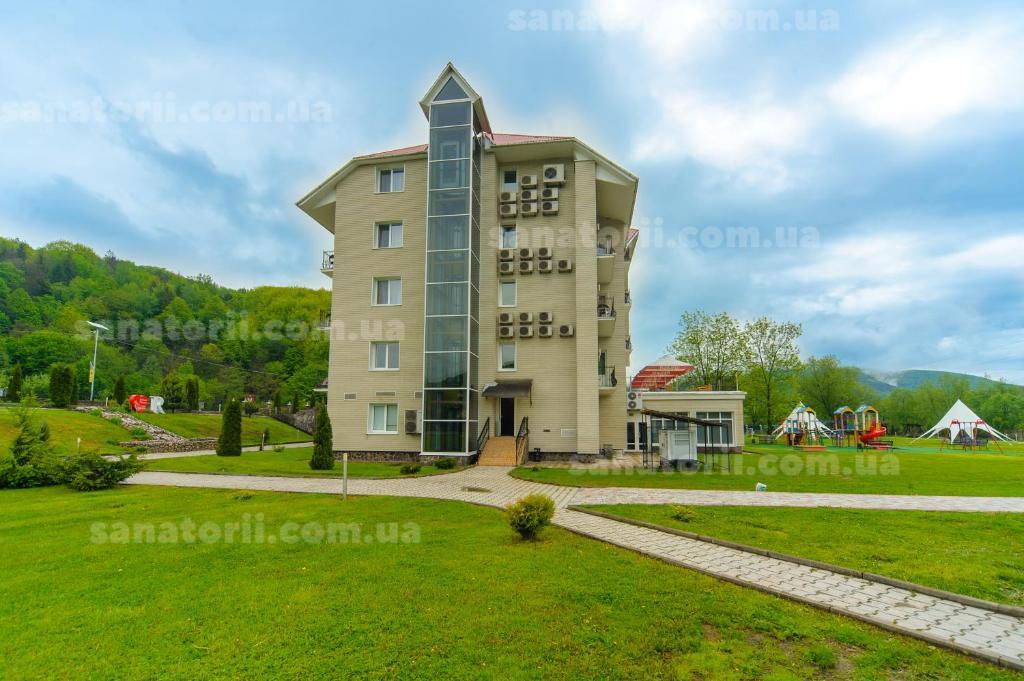 Готель «VitaPark Поляна»