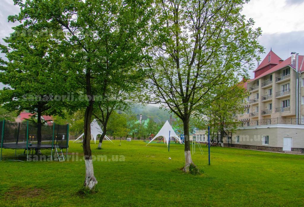 Готель «VitaPark Поляна»
