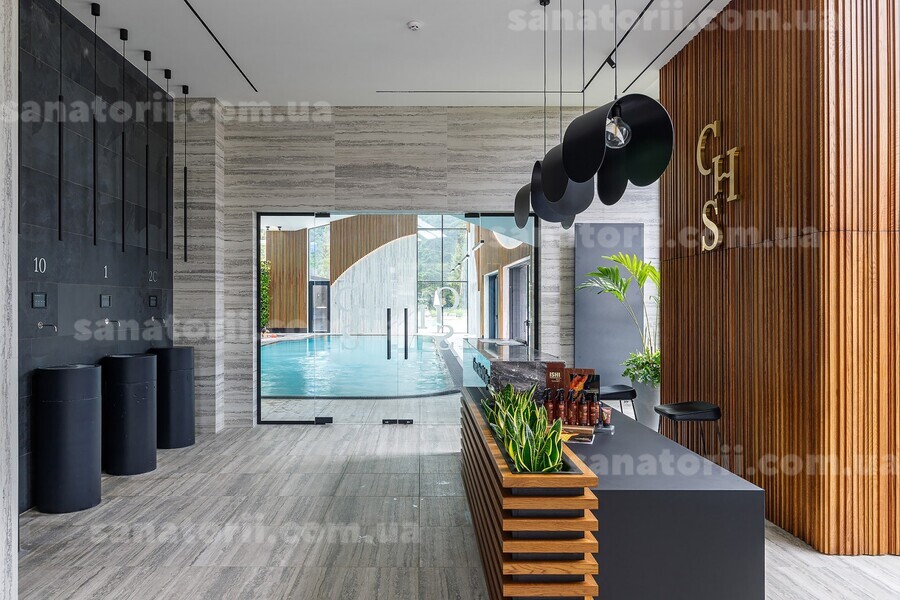 Готель «Crona SPA» Східниця