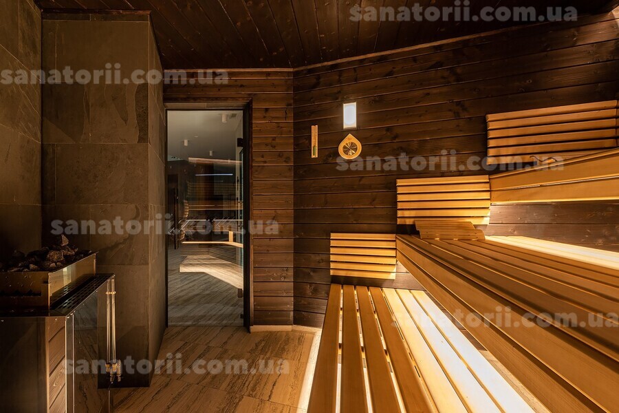 Готель «Crona SPA» Східниця