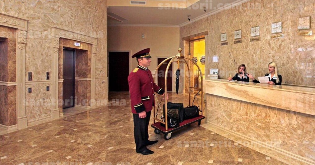 Готель «Три Cини та Донька 4*» Східниця, Львівська область
