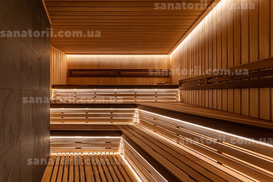 Готель «Crona SPA» Східниця