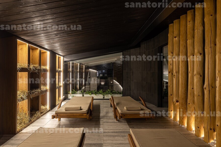 Готель «Crona SPA» Східниця