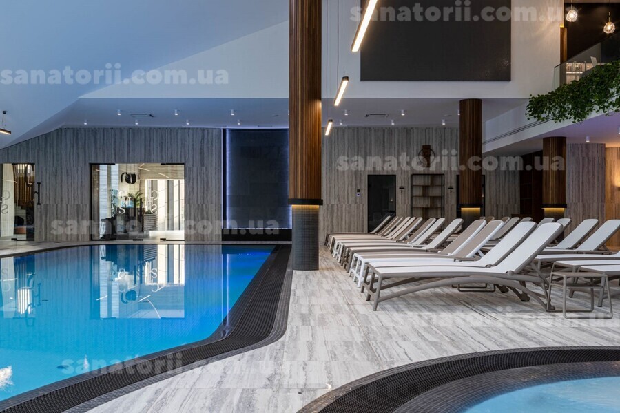 Готель «Crona SPA» Східниця