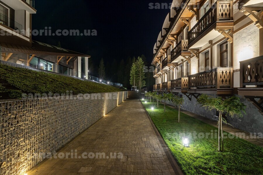 Готель «Crona SPA» Східниця